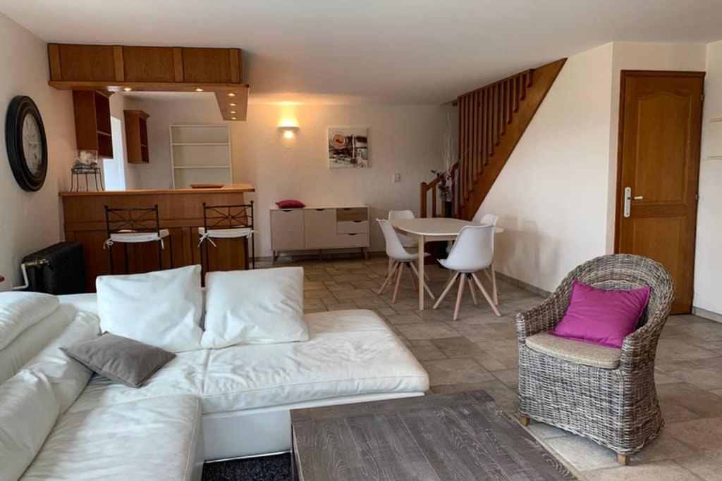 Domaine Des Pierres D Auvergne Flat Exteriér fotografie